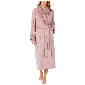 Carole Hochman Ladies’ plush wrap robe